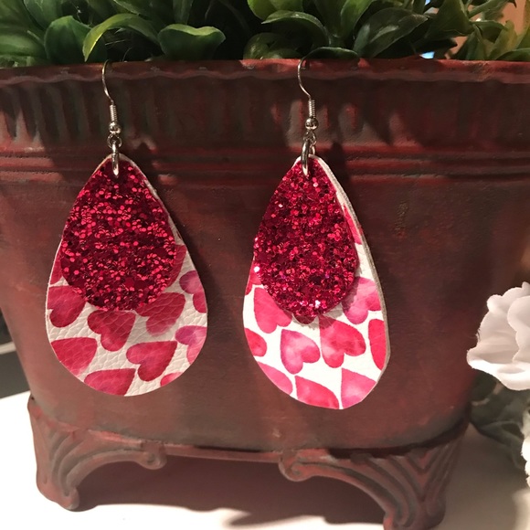 Faux Leather Earrings Valentine Hearts Pink 2.5” - Picture 4 of 7